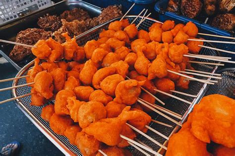 Filipino Street Food What To Eat In The Philippines Will Fly For Food
