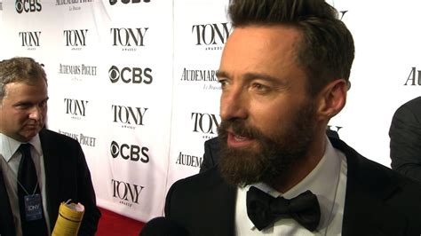 Bouncing Rapping Hugh Jackman Delivers Host Of Tony Surprises Fox 8 Cleveland Wjw