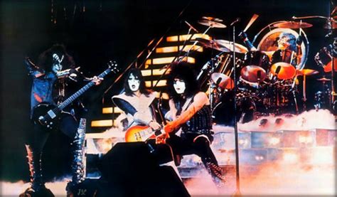 Kiss Images Kiss ~alive Ii 1977 Hd Wallpaper And Background Photos