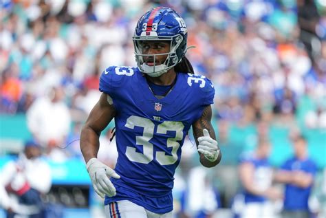 Young New York Giants Players Who Surpassed Expectations In 2021