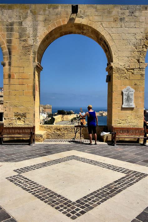 Upper Barrakka Gardens Arch In Valletta Malta Encircle Photos