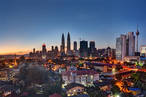 Malaysia severely off track from Wawasan 2020 gross national income goal, says IDEAS | The Edge
