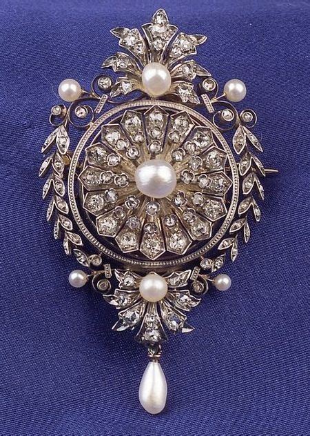You can buy cartier jewelry online from a number of retailers; 17 Best images about Cartier Jewelry| Vintage on Pinterest ...