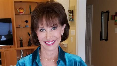 A Qvc Gem Returns Former Host Kathy Levine Is Back In A New Role