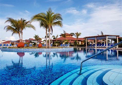 Memories Flamenco Beach Resort Updated 2023 Reviews And Photos Cayo