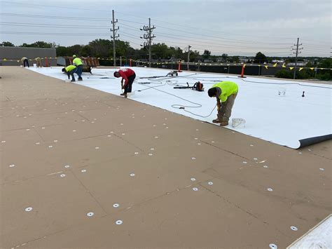 Tpo Roofing Installation Gallery Flat Roof Contractors Install