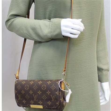 louis vuitton favorite pm monogram canvas crossbody bag