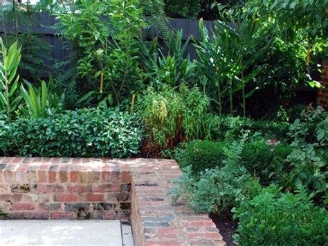 Red brick garden wall available at alibaba.com. | Semken Landscaping