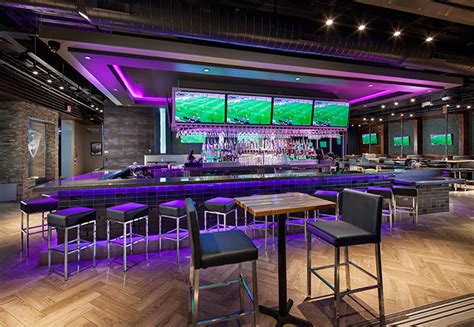 Business travelers can use the nearly 15,000 square feet of space for events and meetings. Topgolf Overland Park: The Ultimate in Golf, Games, Food ...
