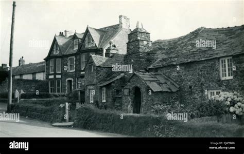 Cornwall 1950s The Old Post Office In Tintagel This Charming