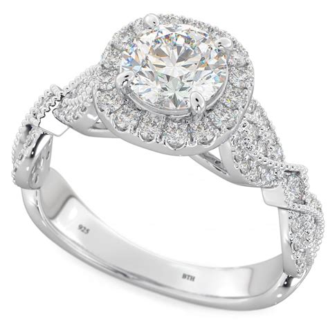 Round Cut Halo Cubic Zirconia Engagement ring