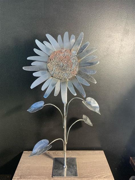 Welded Metal Sunflower Sculpture Etsy