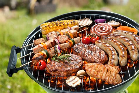 And having a barbecue party is one of the easiest and most. How to Wow Your Guests at an Outdoor Barbecue Party ...