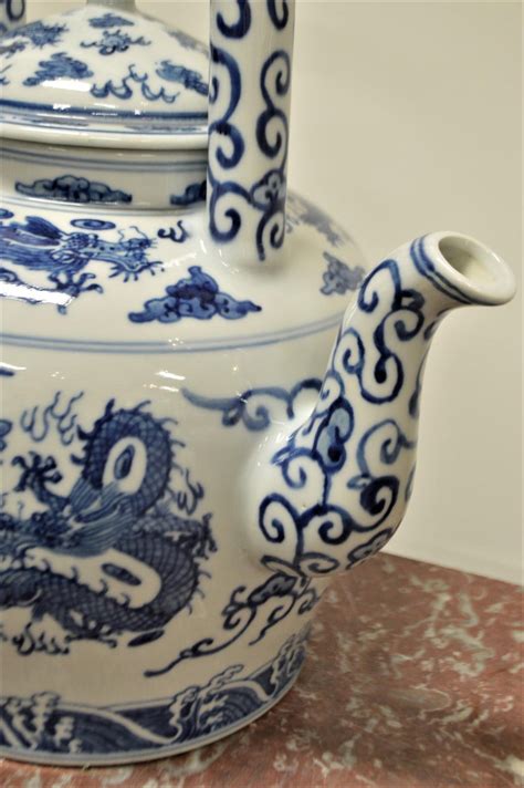 Fontsup.com is a database of free fonts. Large Blue and White Decorative Chinese Porcelain Tea Pot ...