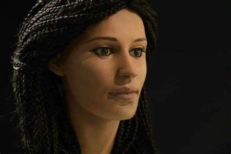 A 2000 Year Old Egyptian Mummys Face Ancient Egyptian Women