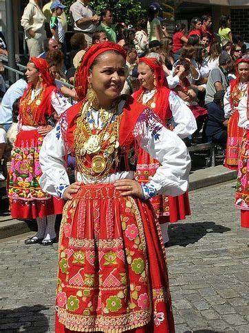Traditional portuguese dress consists of bouffant skirts made from saia (chequered or striped. Image result for Traditional Portuguese Clothing ...