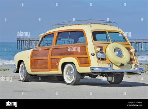 Beach Wagon Hi Res Stock Photography And Images Alamy