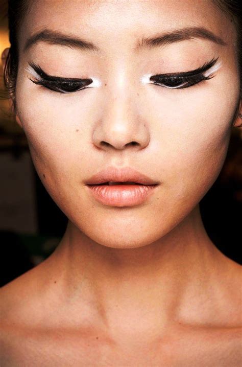 30 Eyeliner Makeup Ideas For Women