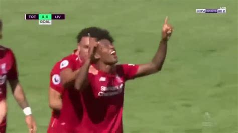 موعد مباراة ليفربول وارسنال في الدوري الانجليزي والقنوات الناقلة والمعلق. ‫ملخص مباراة ليفربول وتوتنهام 2 1 🔥تالق محمد صلاح 🔥جنون ...