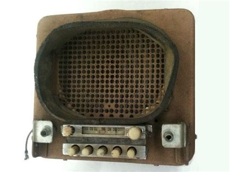 Identifying Vintage Or Antique Car Radios By Image. Identifying Vintage