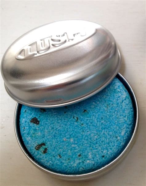 You wouldn't think that a shampoo heavily made of coconut would be clarifying for your hair but it is! lush shampoo bar (+ softener + soap) makes my hair healthy ...