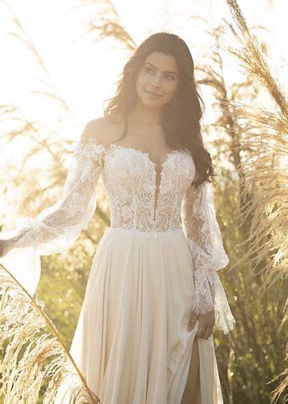 We did not find results for: Brautkleider im Raum Cloppenburg | Brautmode in ...