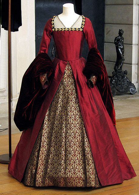 Costume From The Other Boleyn Girl Renaissance Fashion Historical