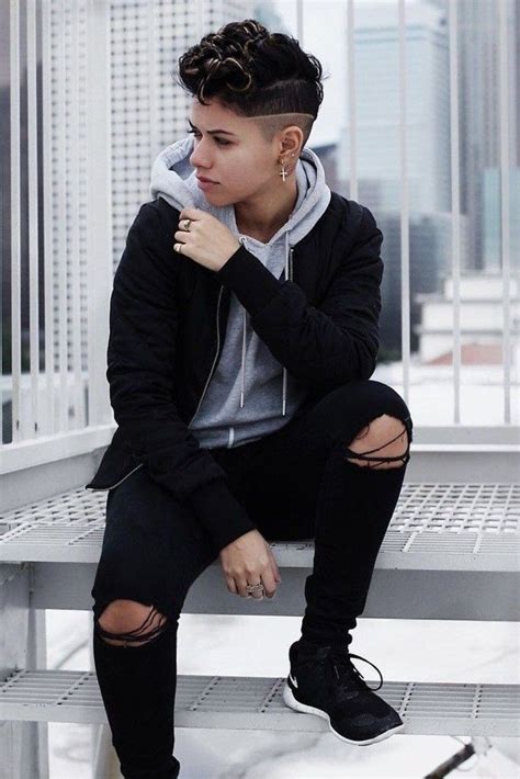 Elegant Tomboy Outfit Ideas For You 16 Lesbian Outfits Androgynous