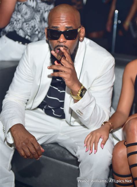 R Kelly Spotted With Halle Calhoun