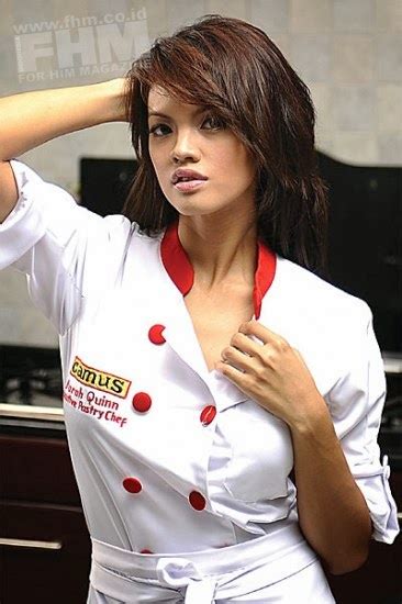20 Foto Hot Seksi Farah Quinn Ala Chef
