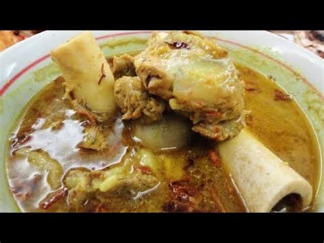 Berikut ini ada 2 resep ayam gulai khas padang dan sulawesi yang bisa anda coba. resep gulai kambing padang asli proses sederhana /gulai ...