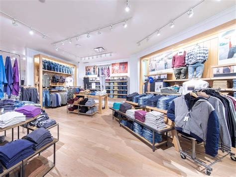 American Eagle Outfitters — Discover Our Boutiques — Rockland