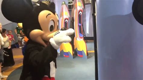 Mickey Mouse Ready To Fight Man Who Proposed To Minnie At Disney World