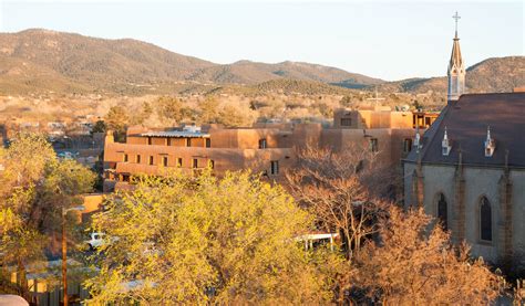 How To Make The Most Of 4 Days In Santa Fe | Four Kachinas Inn