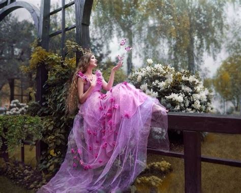 Pin By Neelima On Artc Fairytale Photography Fantasy Dress