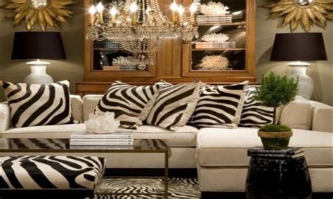 35 Inspirational Leopard Decor For Living Room