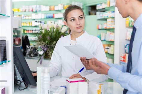 How To Be A Pharmacist | IT Pharmacy