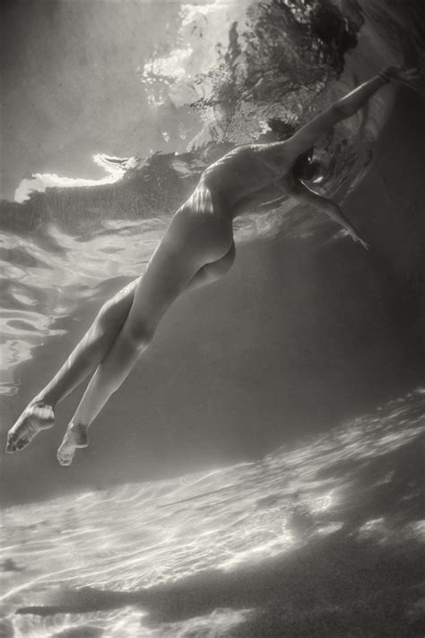 Underwater Flight Artistic Nude Photo By Photographer Edr At Model Society