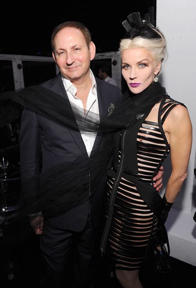 24,186 likes · 385 talking about this. Daphne Guinness 2018: dating, net worth, tattoos, smoking & body measurements - Taddlr