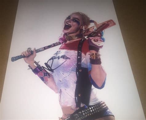 Margot Robbie Suicide Squad Actress Hand Signed 11x14 Photo Coa Harley Quinn 1822403084