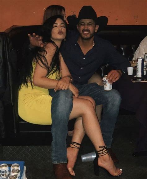 Mexican Relationships Goals Cute Cowgirl Outfits Couple Goals Teenagers Mexican Outfit