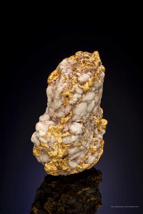 Gold In Quartz Den14 1408 Quartzsite Usa Mineral Specimen