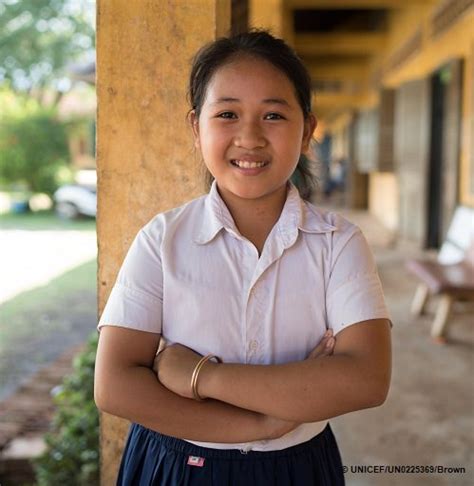 Unicef Education On Twitter Girl Empowered In Cambodia Vanna Head