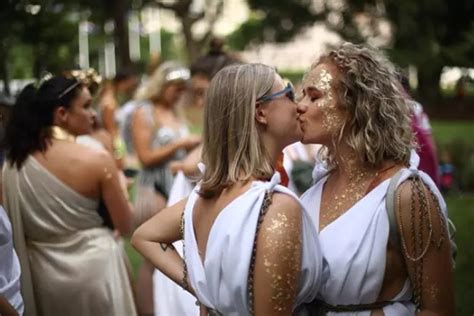 Las Mujeres Lesbianas Bisexuales Y Queer Enfrentan Discriminación