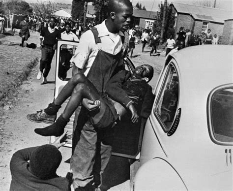 Pictures Tribute To Fallen South African Photographer Who Took Iconic 1976 Soweto Uprising