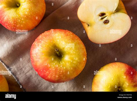 Raw Red Organic Honeycrisp Apples Ready To Eat Stock Photo Alamy
