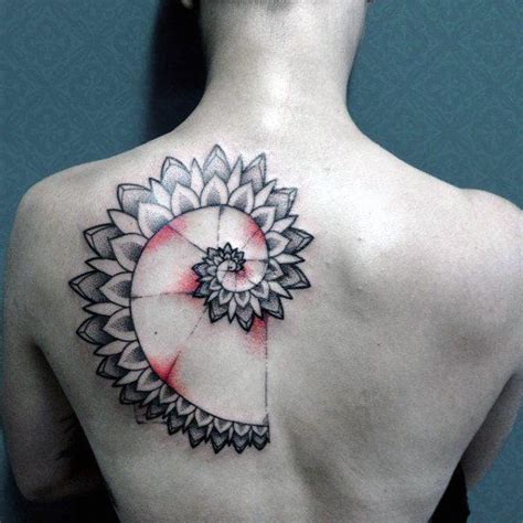 Tatuajes De Espirales Doradas O De Fibonacci Y Sus Significados