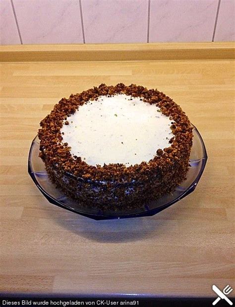 🌞 jedes mal wenn ich diesen milchmädchenkuchen esse, weckt er meine kindheitserinnerungen. Russisch Brot-Milchmädchen-Kuchen von arina91 | Chefkoch ...