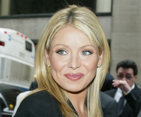 In Photos Kelly Ripa Turns 50 A Look Back Slideshow