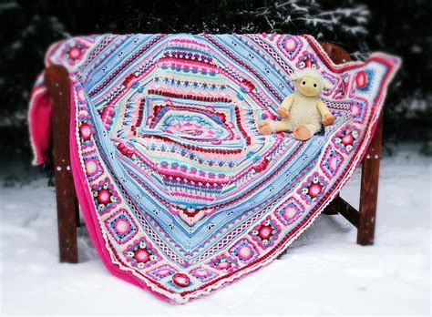 Kostenlose muster hakeln moderne moss stitch decke von daisy farm crafts stricken ideen. Jaimee häkelt: Eine Sophies Universe-Kuscheldecke | Decke ...
